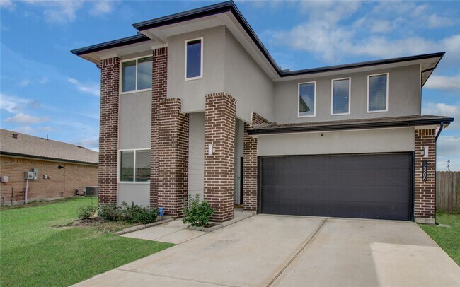 Photo - 14506 Rain Tree Dr