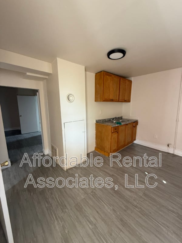 Photo - 1922 S 6th St Unidad Lower