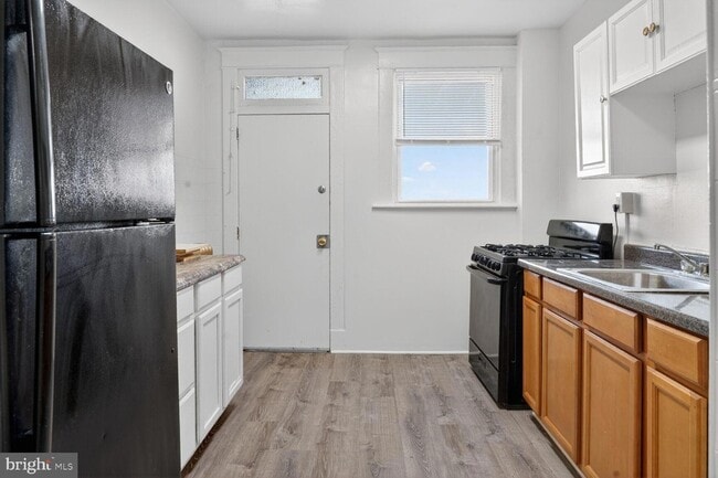 Photo - 476 S Bentalou St