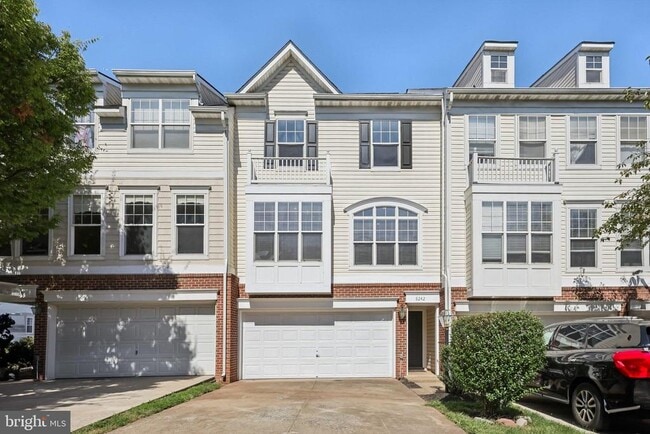 Building Photo - 8242 Glade Bank Dr Rental