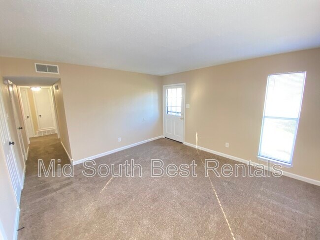 Photo - 3933 Schoolfield Rd