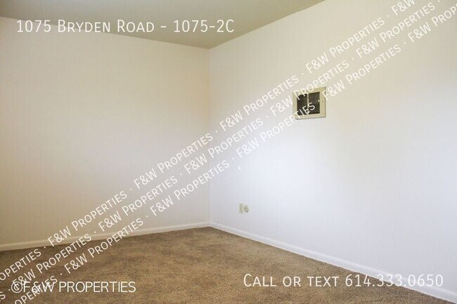 Photo - 1075 Bryden Rd Unit 1075-2C