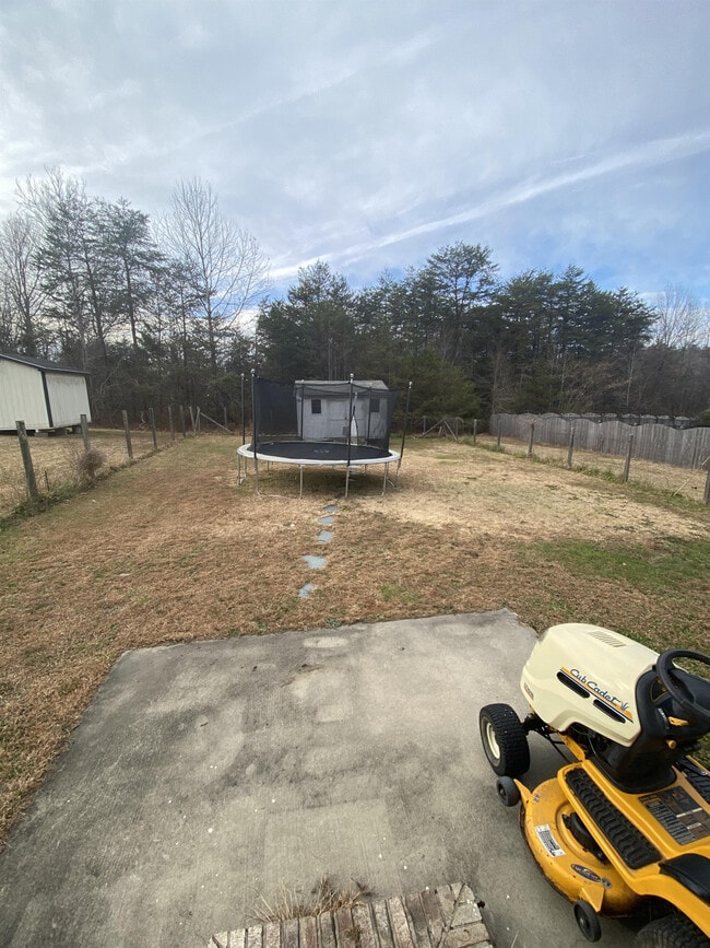 Photo - 149 Saige Ct
