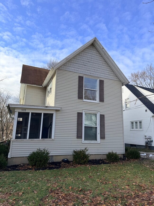 Building Photo - 105 Auburn Ave NE Unit 2