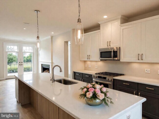 Photo - 4945 Purdy Aly Casa Adosada