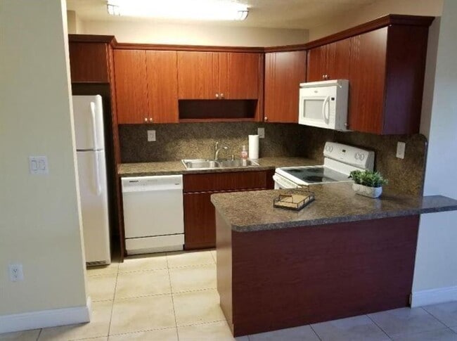 Photo - 3680 SW 59th Ave Unit 8