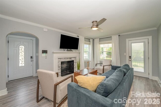 Photo - 203 State St