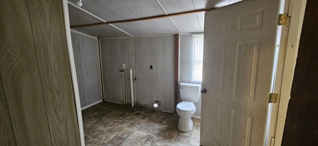 Photo - 816 Meridian St