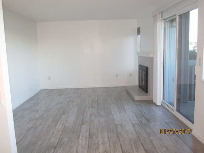 Photo - 103 Rockwell Ave