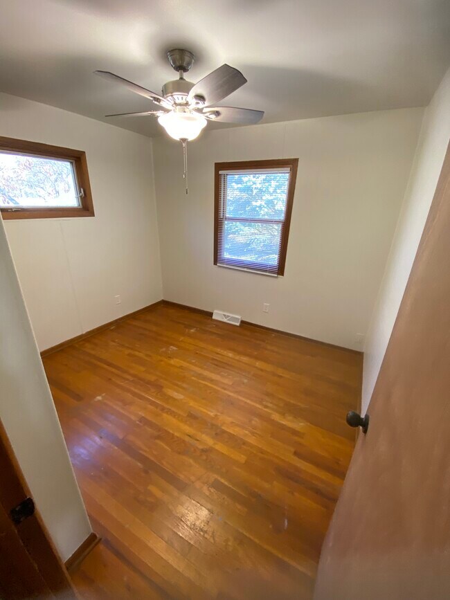 Photo - 4000 SE Mercier St