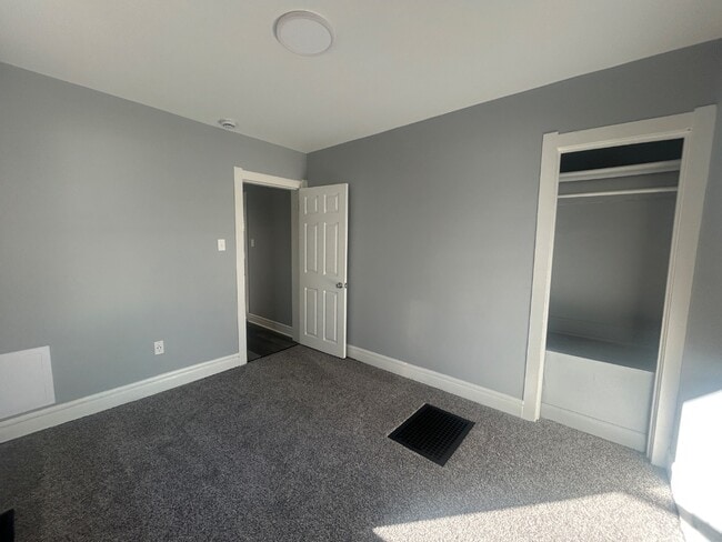 Photo - 6115 Noble Ave