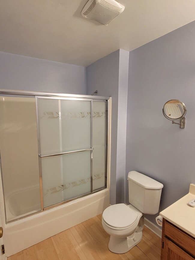 Photo - 2116 Rugen Rd