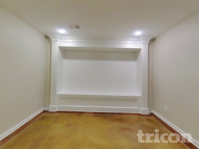 Photo - 16885 W 161st Terrace