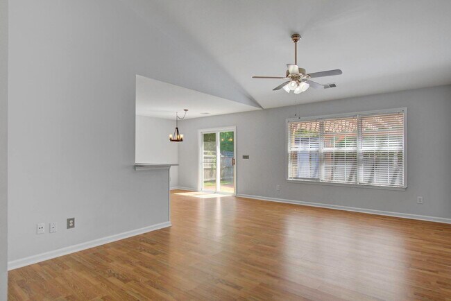 Photo - 5328 Tidewater Dr