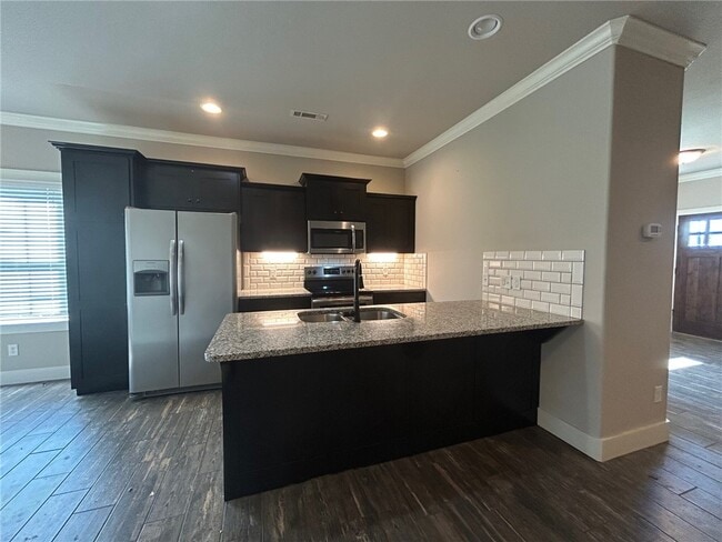 Photo - 3101 SW Warberry Ave