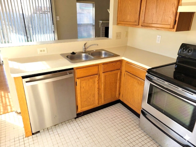 Photo - 6301 Fairlane Dr