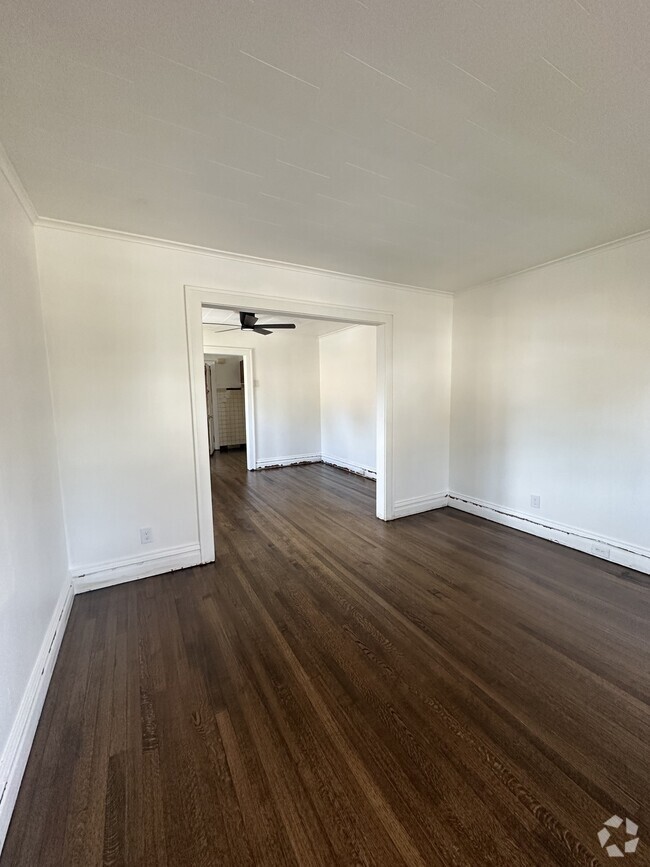 Building Photo - 23 Wickers St Unit 2 Rental