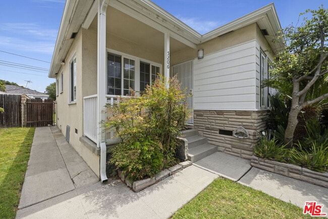 5206 Emporia Ave