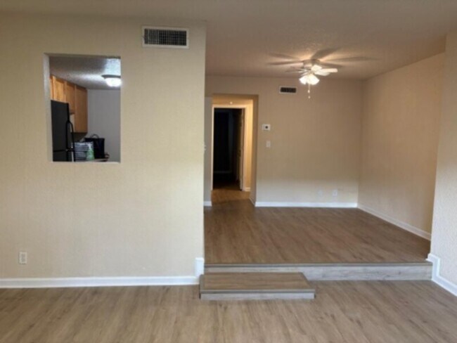 Photo - 1 bed 1 bath condo in Downtown Orlando close to ORMC