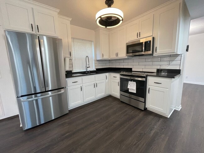 Photo - 1306 N 42nd St