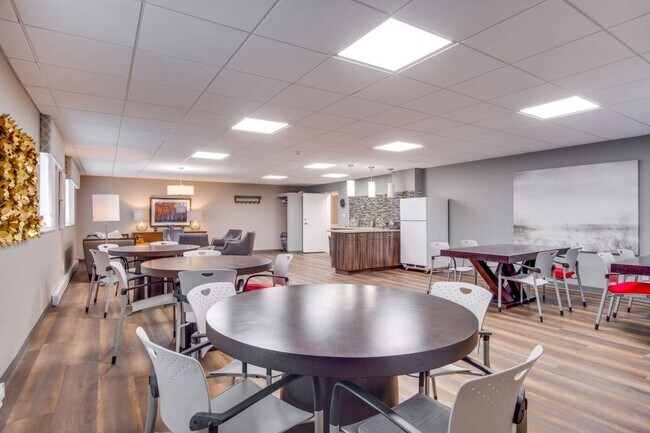 Photo - Beacon Tower