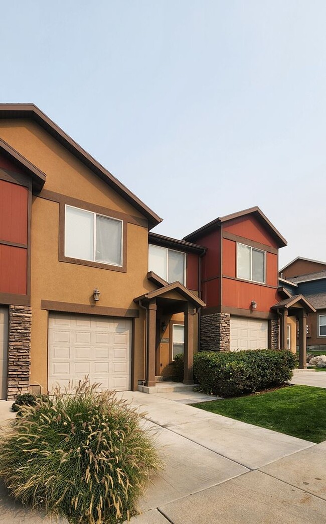 3 Bedroom Townhome in Herriman! - 3 Bedroom Townhome in Herriman!