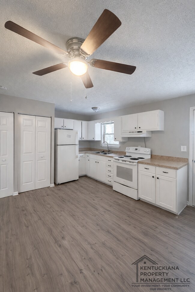 Photo - 3BR/1BA Brick Ranch for Rent in J-town!