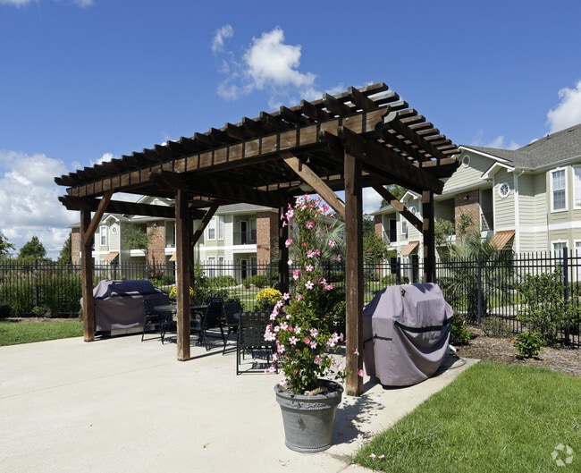 Reserve at Squirrel Run Apartments New Iberia, LA