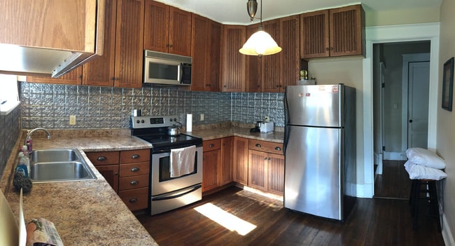 Shared kitchen panorama. - 1525 South 7th Street Unit NE