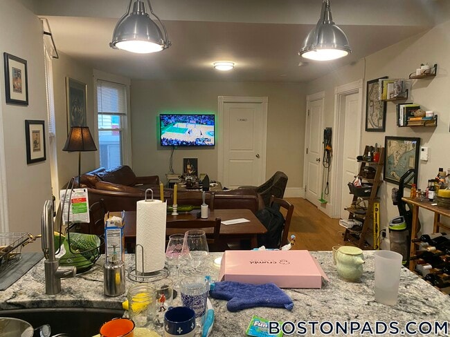 Photo - 125 Princeton St Unit 1