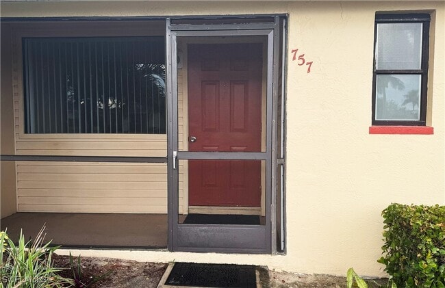 Photo - 757 95th Ave N