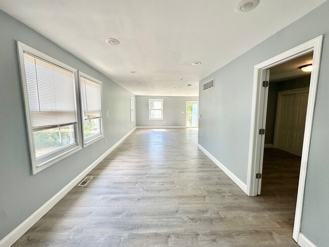 Photo - 119 Evergreen Ave