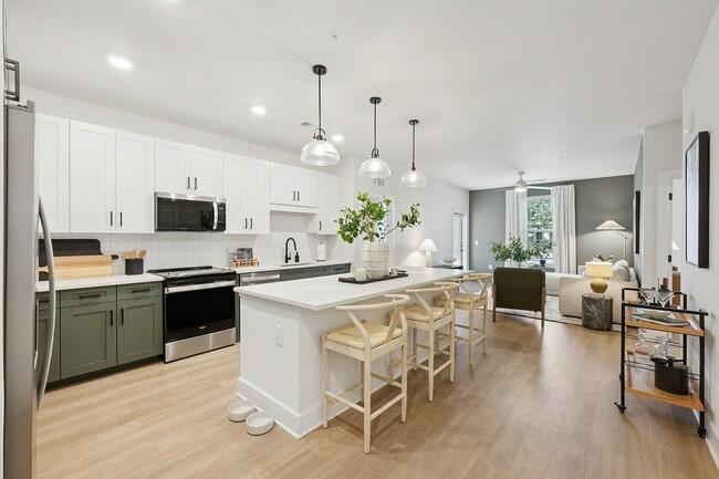 Alton LakeHouse - Alton LakeHouse