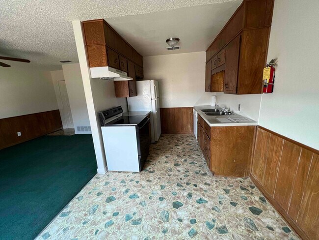 Photo - 1702 Kirk Ave Unit 203