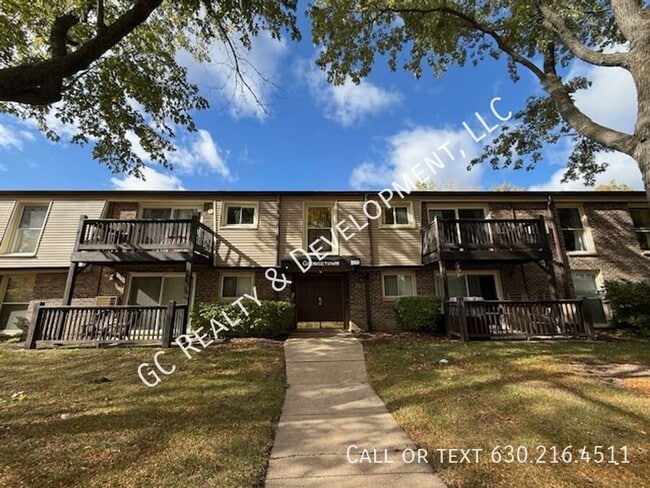 Building Photo - 268 N Carter St Unit 103 ,  103