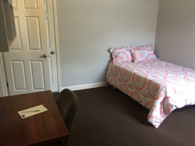 Photo - 512 E Stoughton St Unit 101