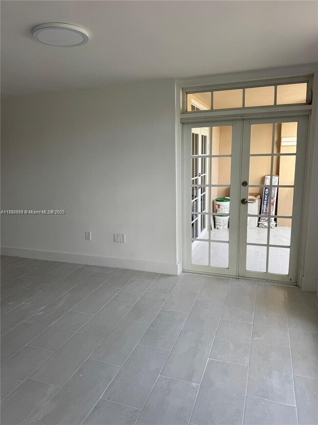 Photo - 1280 S Alhambra Cir Unidad 2209