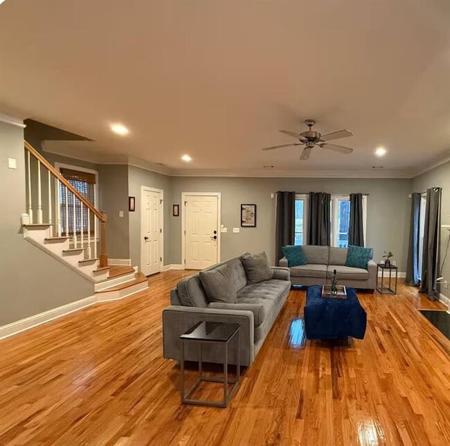 Photo - 1032 Lena St NW