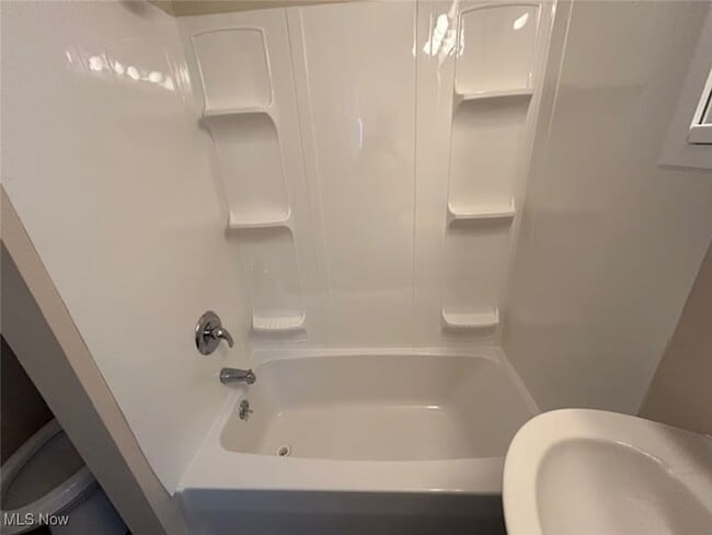 Photo - 218 Gates Ave Unit 1/DN