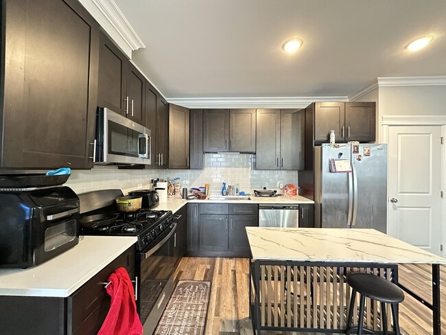 Photo - 4117 S Michigan Ave Unit N3