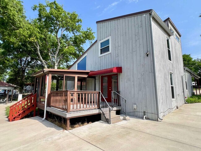 Cabin Style Home on Equestrian Farm *Priva... - Cabin Style Home on Equestrian Farm *Priva...