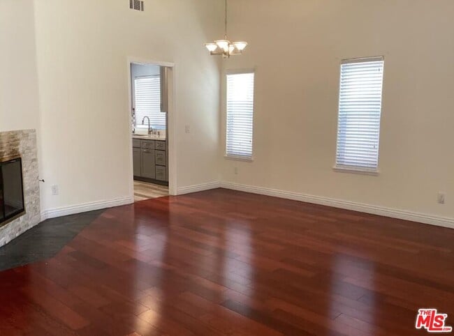 Photo - 2657 Sandstone Ct