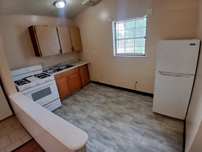 Photo - 1331-1333 Thurston St Unit 1326