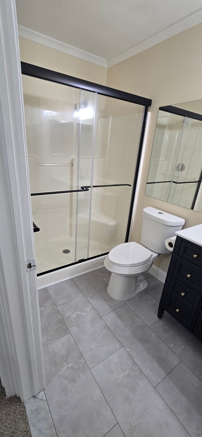 Photo - 1240 University Dr