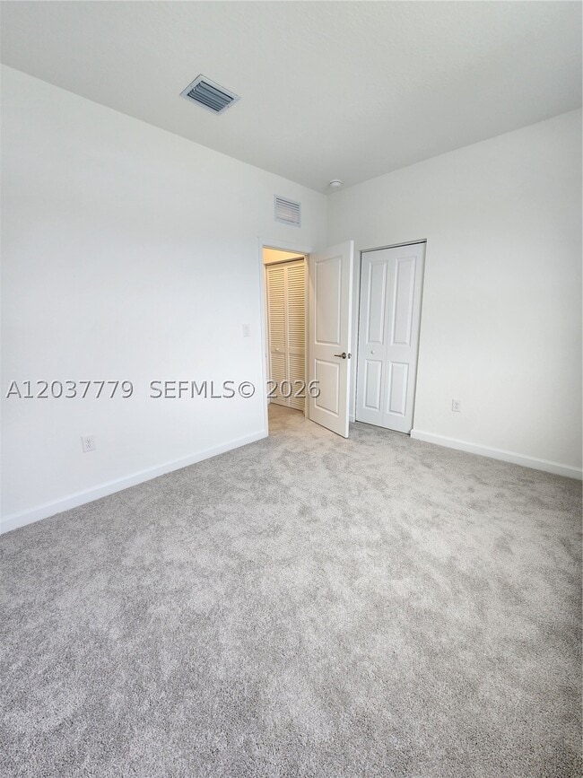 Photo - 263 NW 11th St