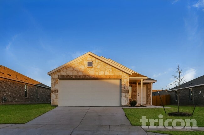 Building Photo - 15220 Dancehall Dr