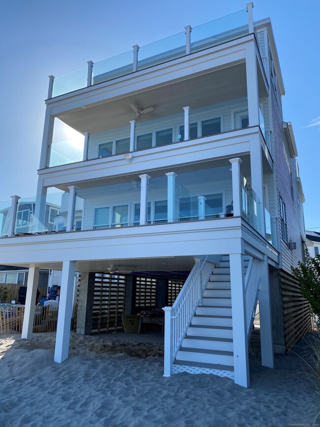 Photo - 1019 Fairfield Beach Rd House