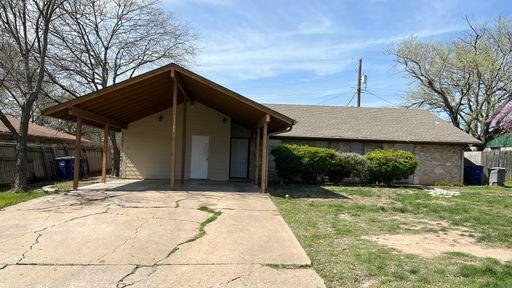 Building Photo - 11208 Renel Dr Rental
