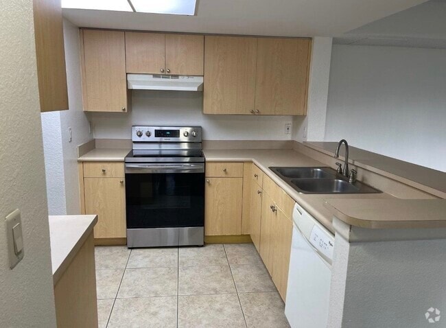 Building Photo - 9066 W Atlantic Blvd Unit 1 Rental