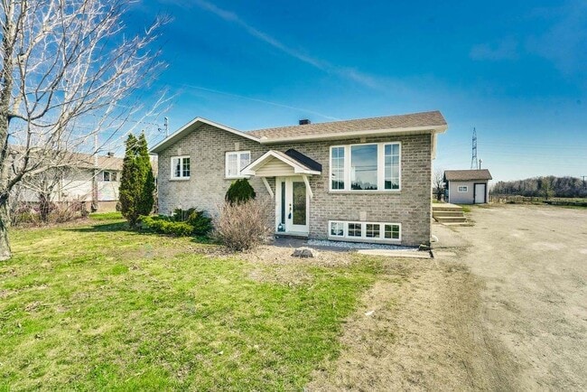Photo - 736 Av. Gatineau